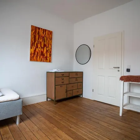 Stadtwohnungen Linden - Im Dachgeschoss Apartman *